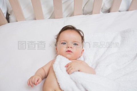 母乳喂养能够为小沈阳捐卵宝宝带来8大益处